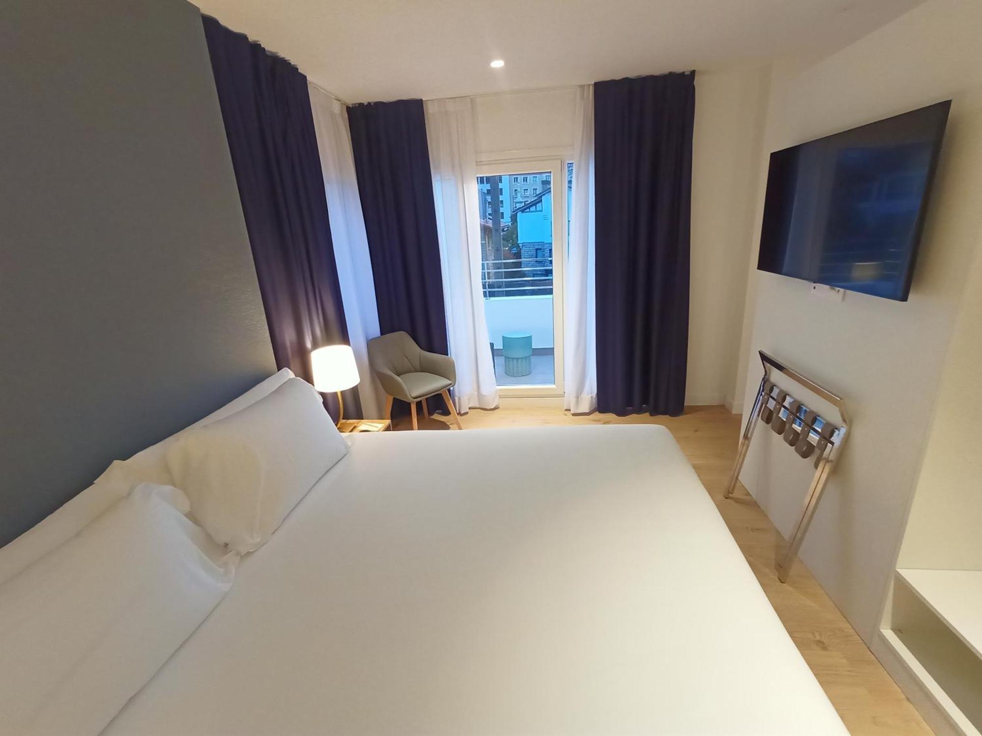 Abba Apartments Playa De Gros San Sebastián Eksteriør bilde